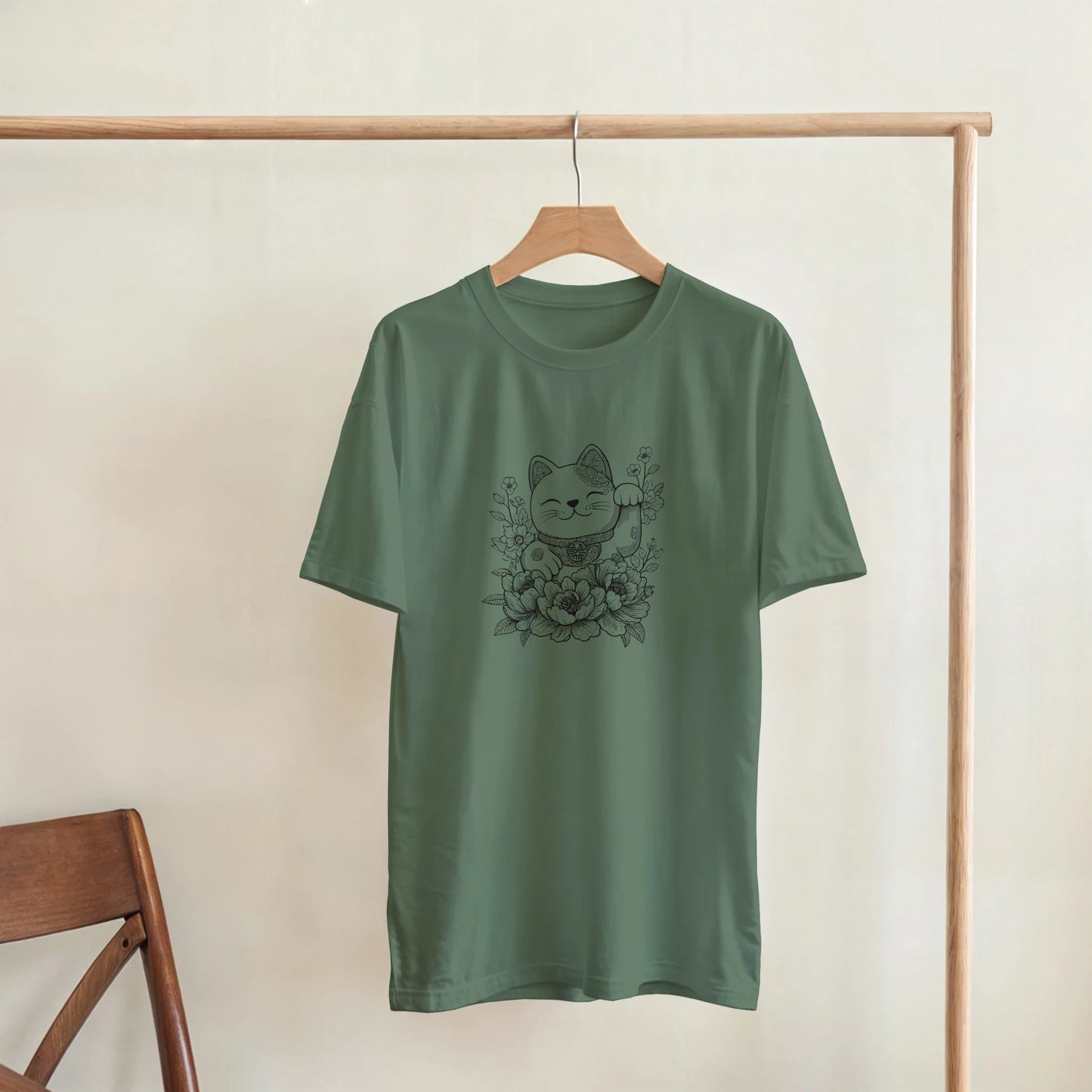 T-Shirt Femme Chat Chanceux Fleuri