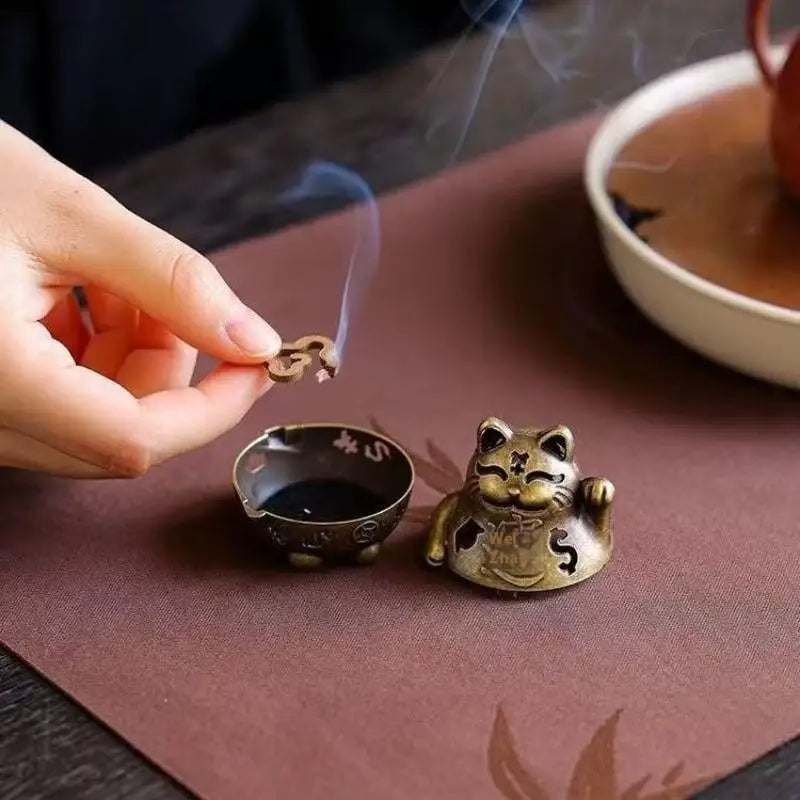 Brûleur d'Encens Chat Chanceux