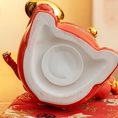 Maneki Neko Rouge